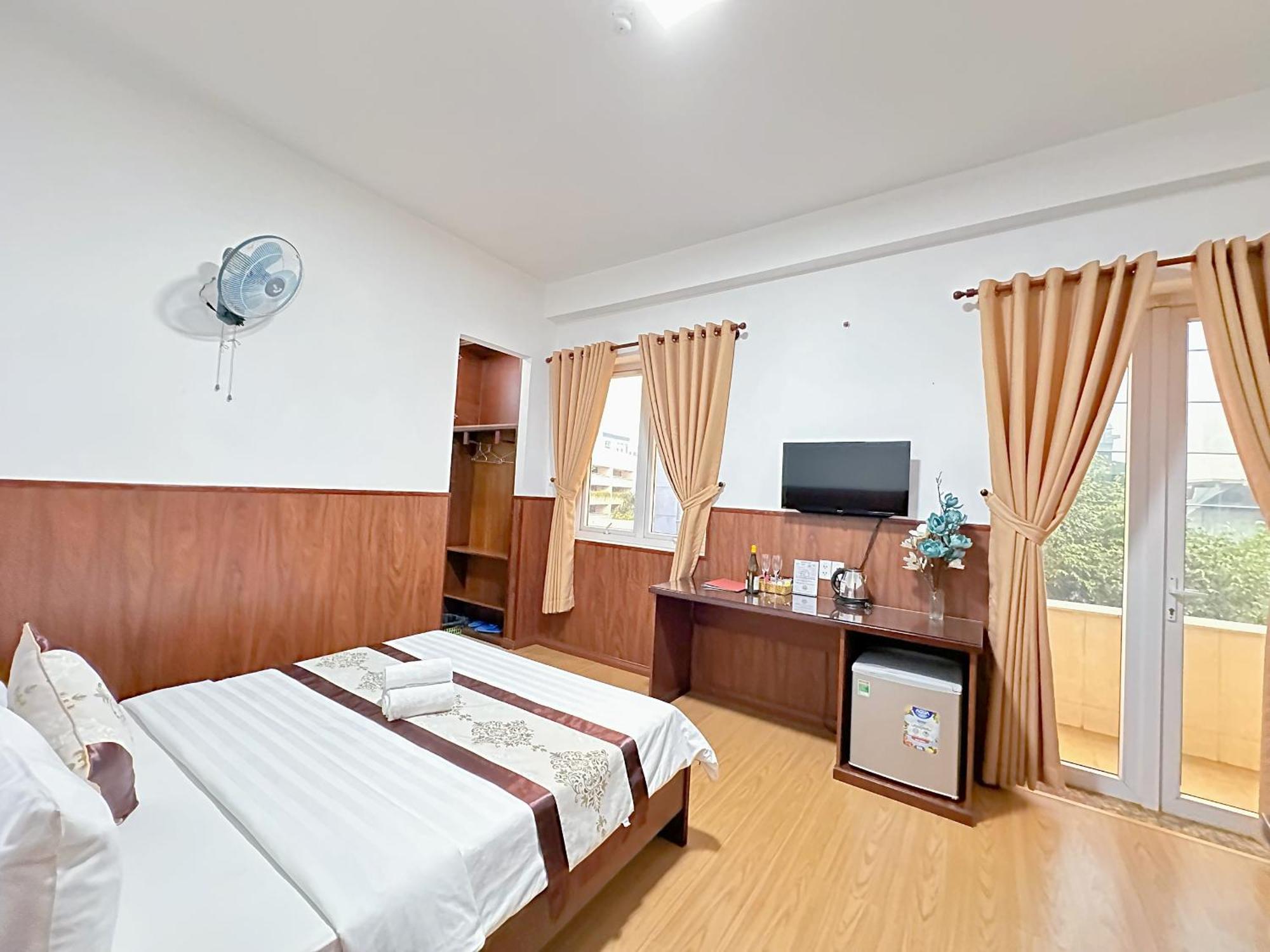 Nhat Minh Etown & Airport 3*
